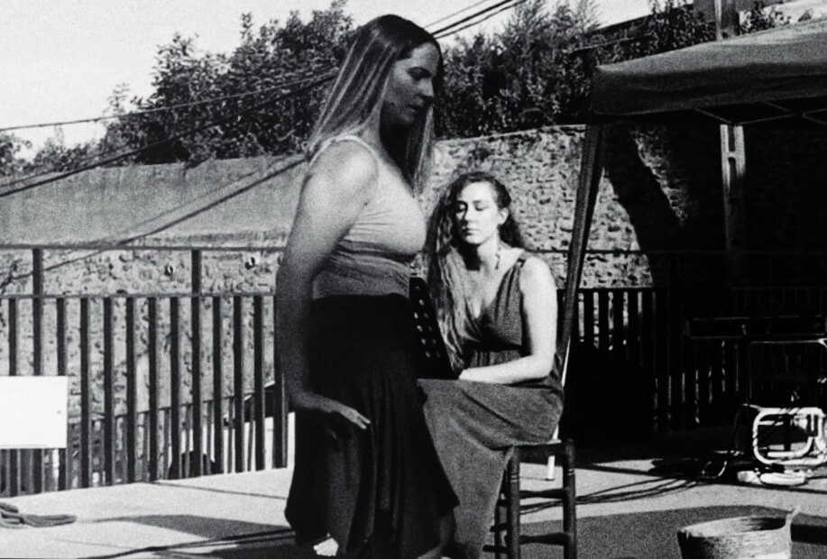 arte-femenino-mujeres-tierra-pieza-artistica-colaborativa-interdisciplinar